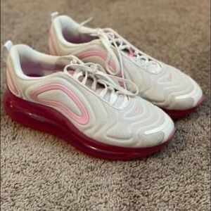 Nike Airmax 270 size 9